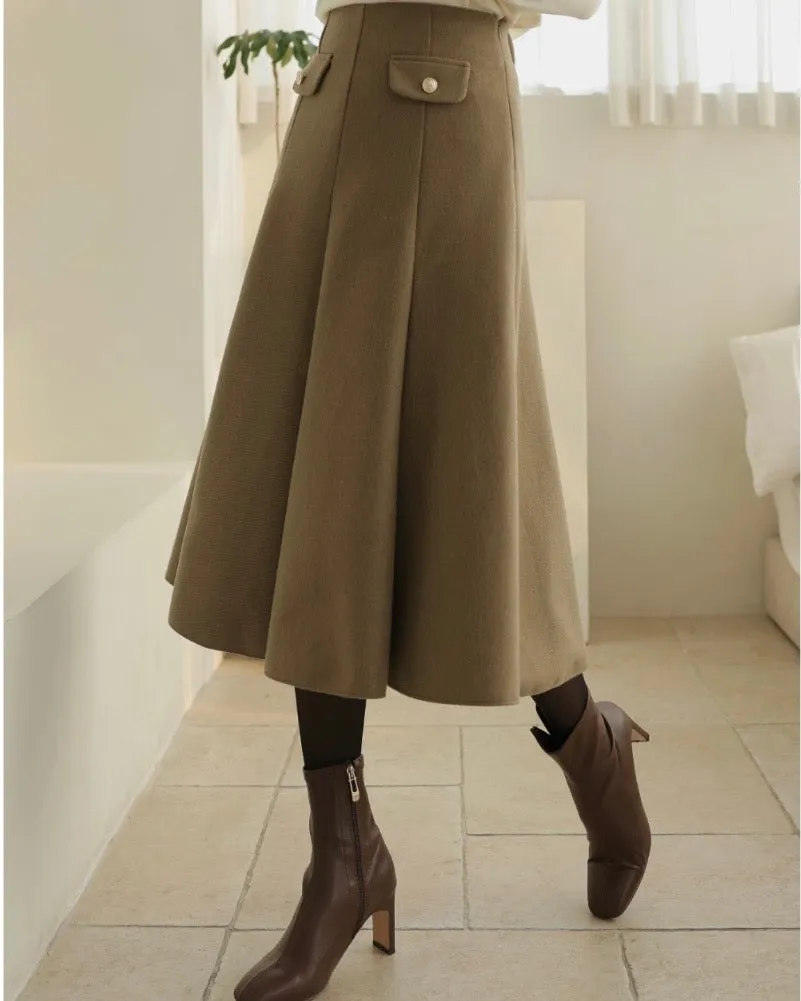 Fleece Lined Pintuck Banding Skirt