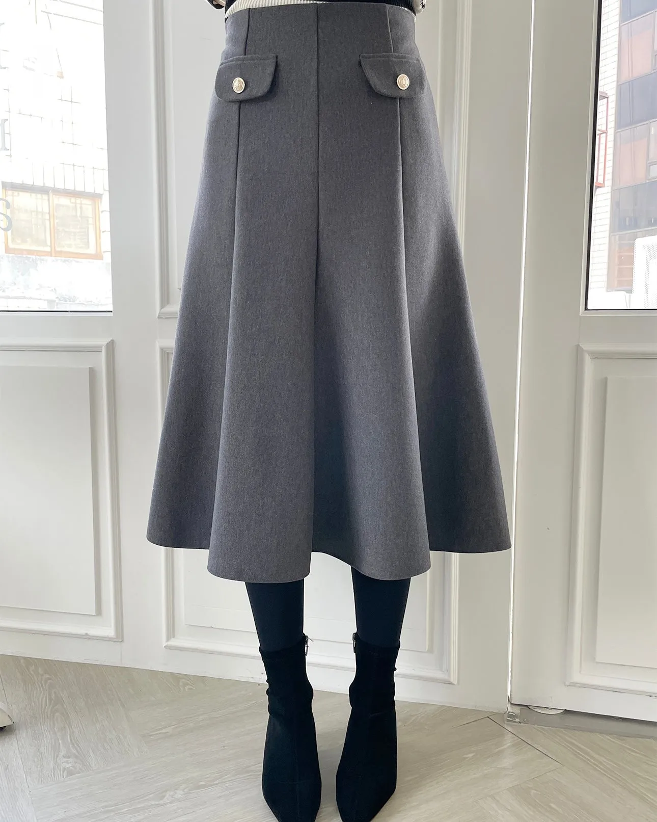 Fleece Lined Pintuck Banding Skirt