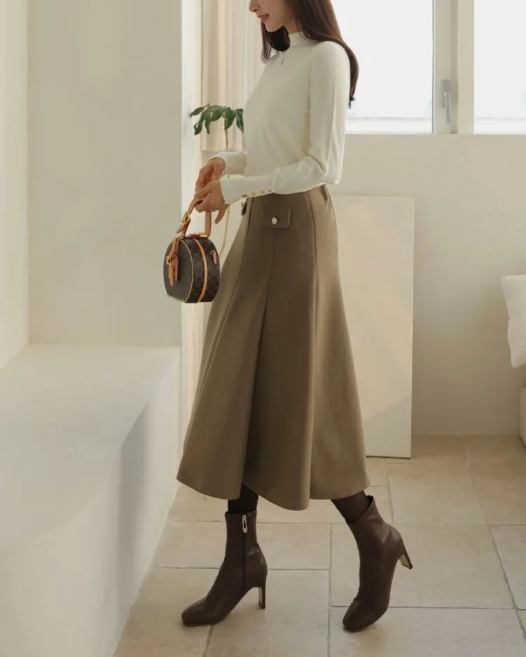 Fleece Lined Pintuck Banding Skirt